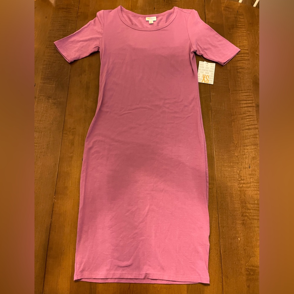 LuLaRoe Pink Bodycon Midi Dress with Short Sleeves and Crew Neck